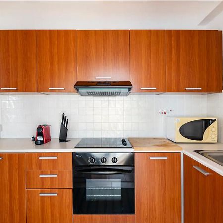Top Floor Apartment City Center ラルナカ エクステリア 写真