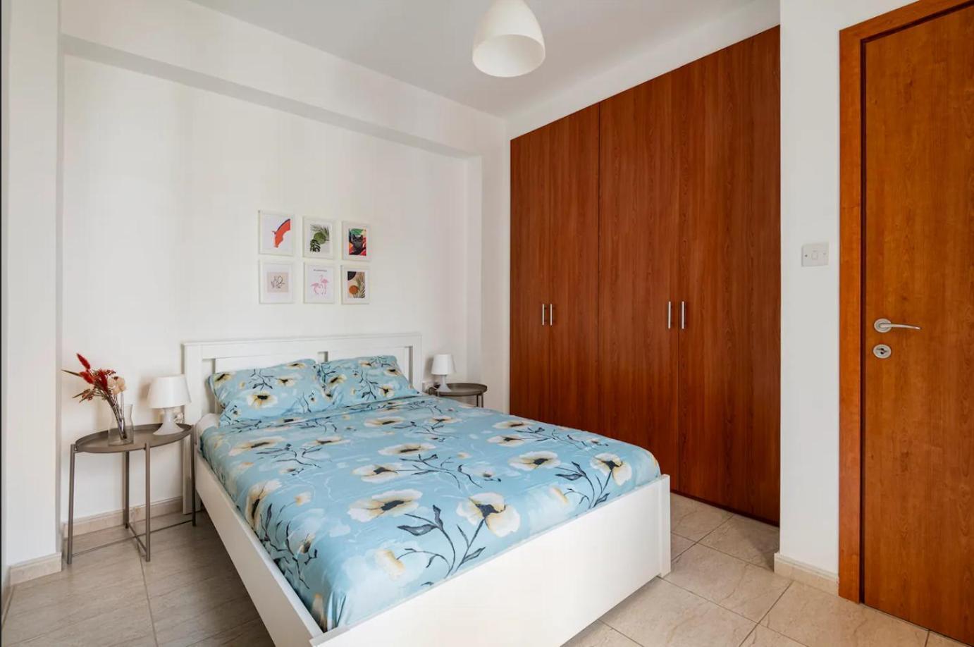 Top Floor Apartment City Center ラルナカ エクステリア 写真